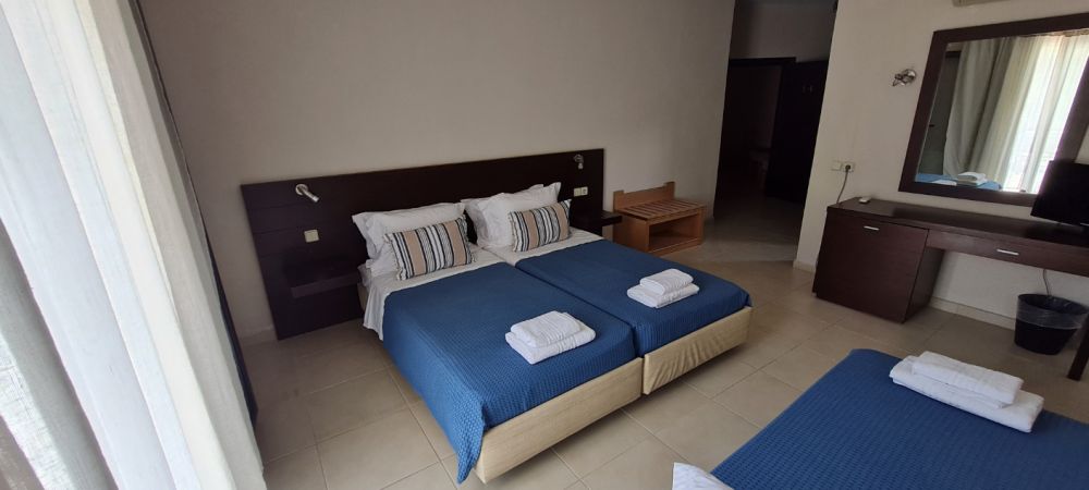 Standard TRPL Room, Greek Pride Aithrion Hotel 4*