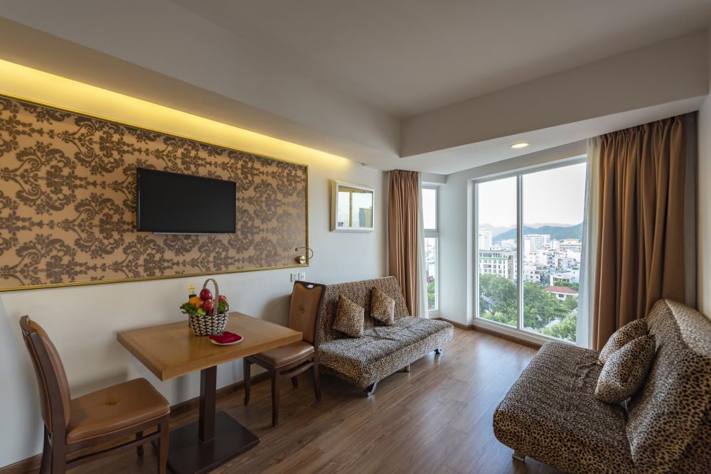 Prince Suite, Nha Trang Prince 4*