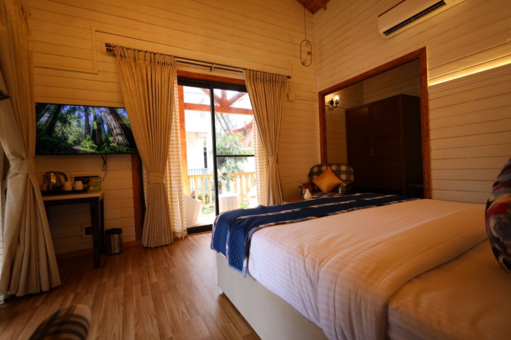 Wooden Cottage, Aaristo Beach Resort 3*