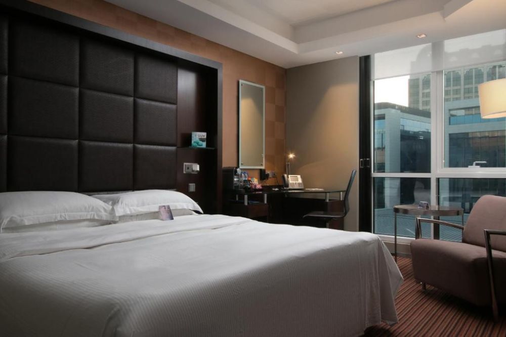 Premium Room, Radisson Blu Hotel Media City 4*