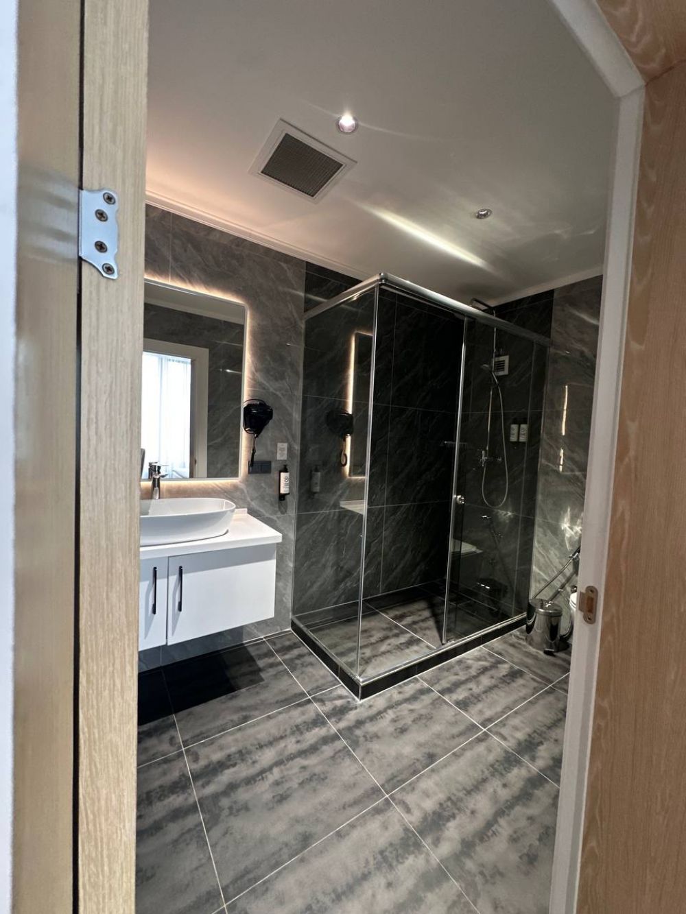 Junior Suite, Park Dedeman Almaty 4*