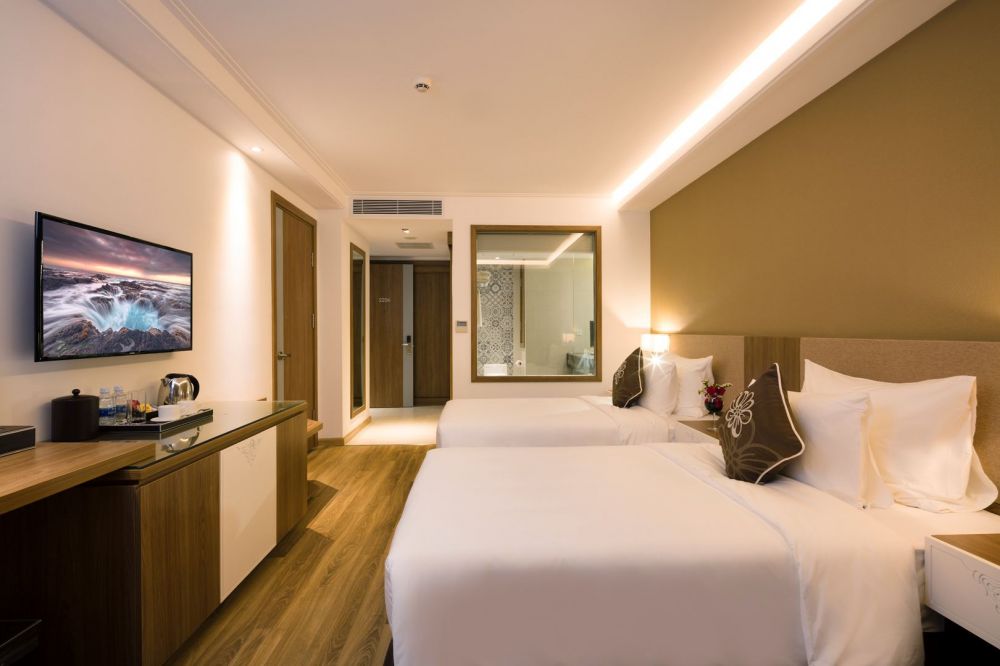 Senior Deluxe, Asteria Comodo Nha Trang 5*