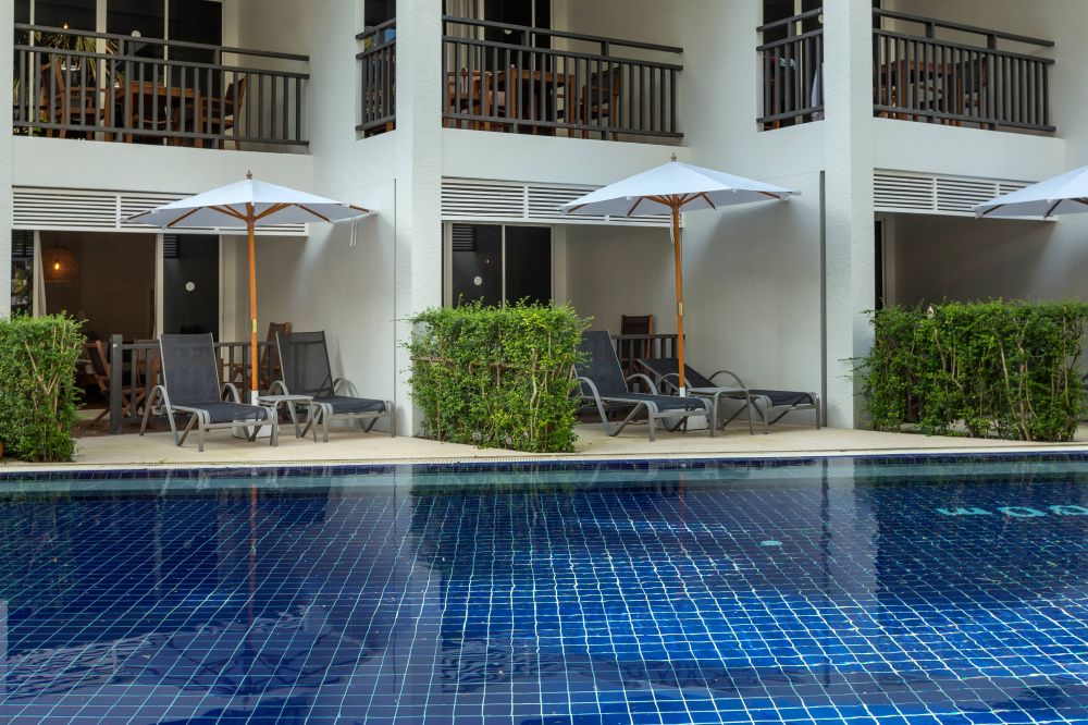 Royal Studio Pool Access, Sunwing Bangtao Beach 4*