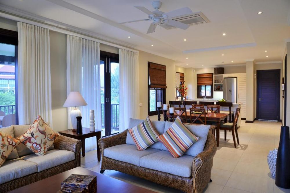 1/2/3/4 bedroom Apartment, Eden Island Luxury Accommodation 4*