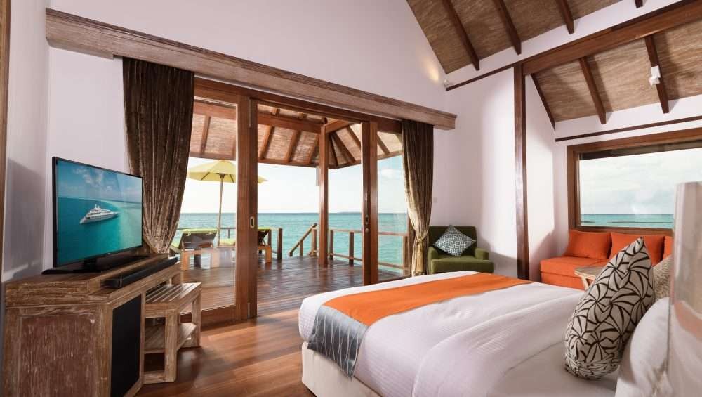 Semi Water Villa, Dhigufaru Island Resort 5*