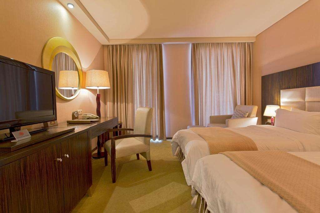 Superior Suite, Dreamland Oasis 4*