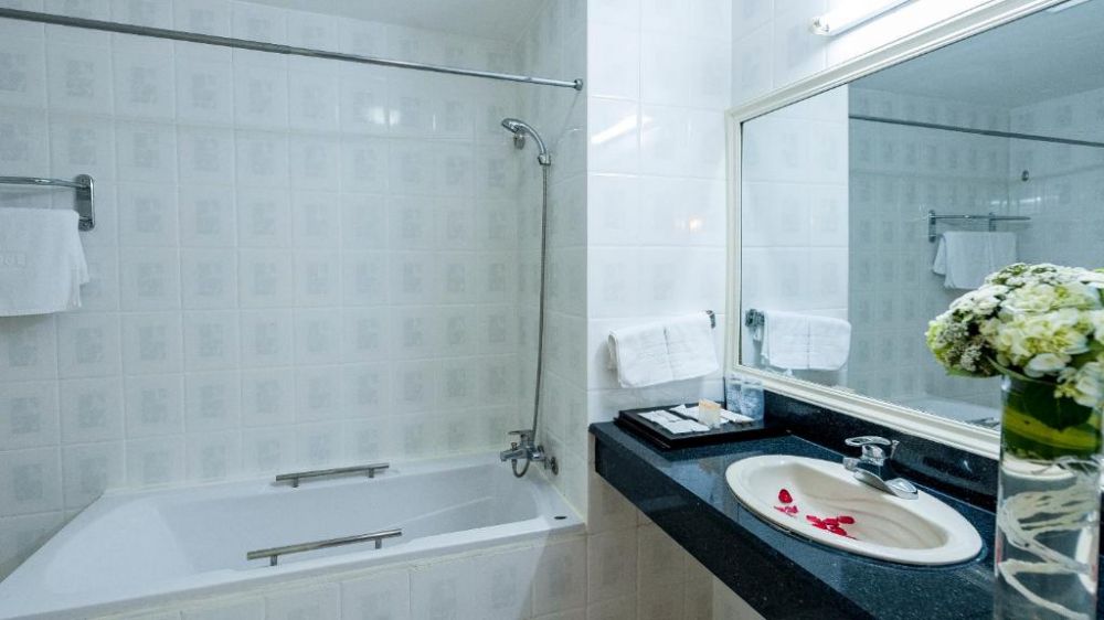 Suite, Nha Trang Lodge Hotel 4*