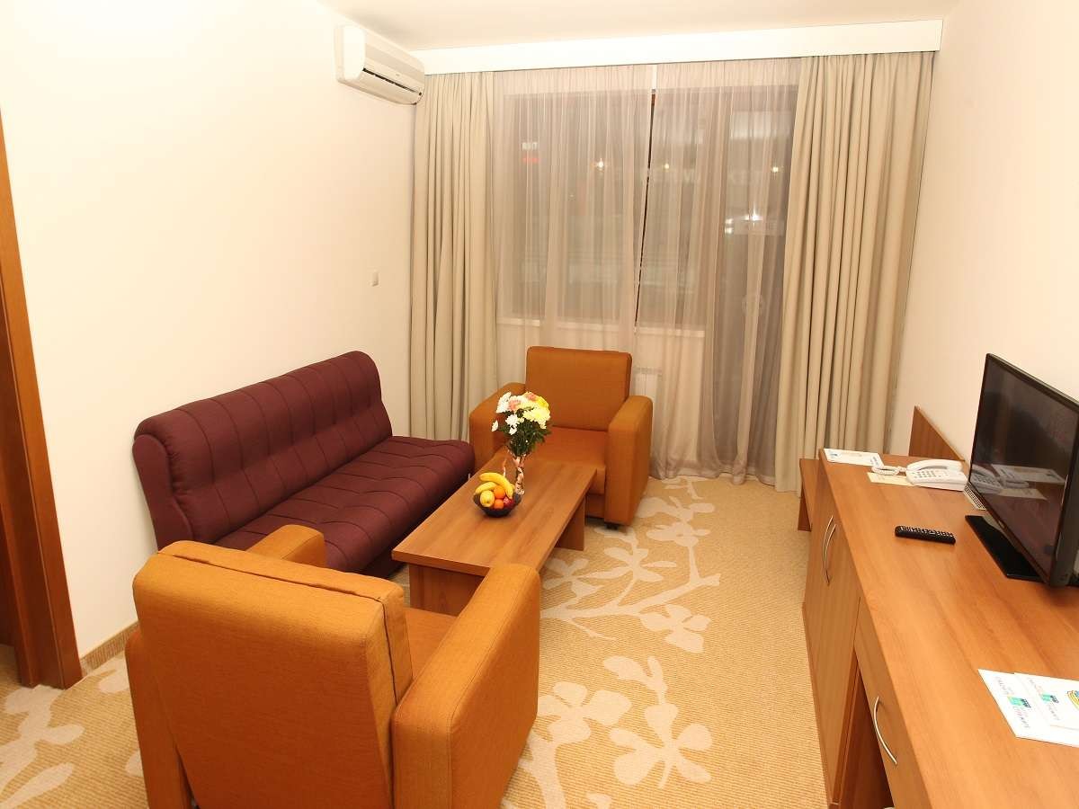 1 bedroom Apart, Strazhite Hotel 4*