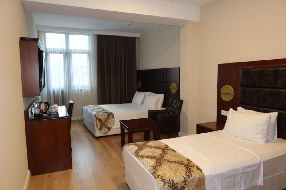 Apartment Triple, Era Palace Batumi 4*