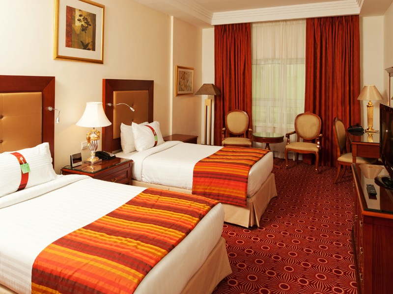 Standard Room, Holiday International Hotel - Embassy District (ex. Holiday Inn Bur Dubai) 4*