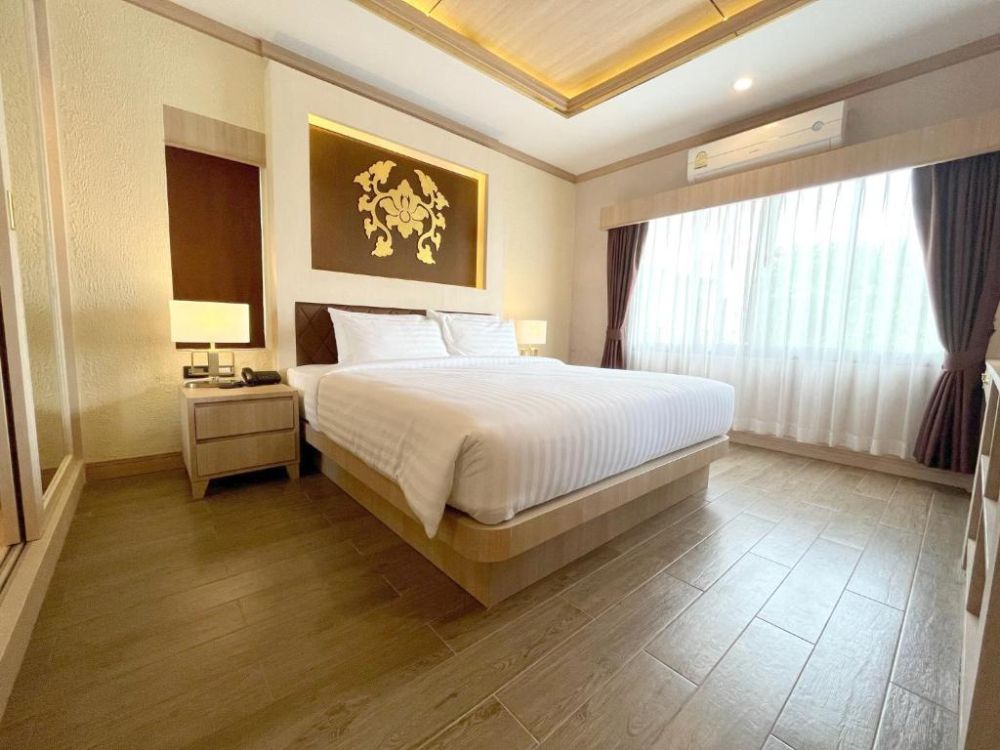 Two Bedroom Signature Grand Suite, Quality Resort and SPA Patong Beach Phuket 4*