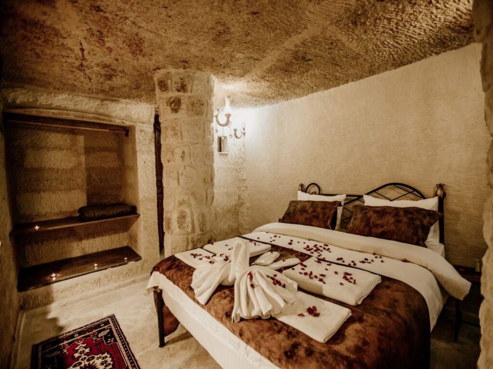 Agape/ Eros Delux Room, Romantic Cave Hotel 4*