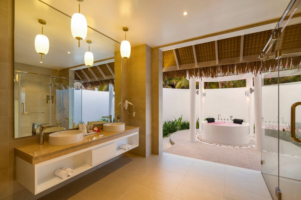 Premium Beach Villa, Bandos Island Resort 4*