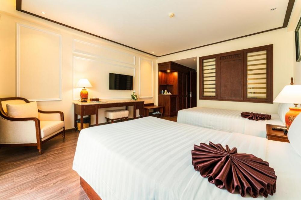 Deluxe Room with Balcony, Tran Vien Dong 3*