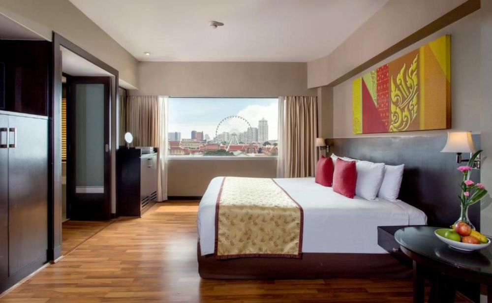 Grand Deluxe, Ramada Plaza By Wyndham Bangkok Menam Riverside 5*