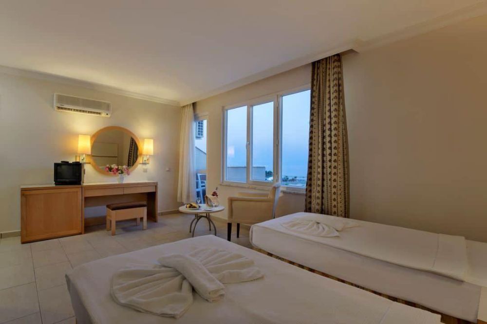 Family Room, Larissa Holiday Beach Hotel 4*