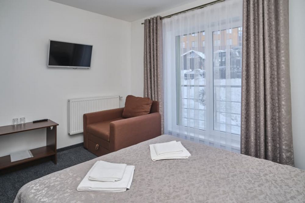 Стандарт улучшенный, Діамант Драгобрат 3*