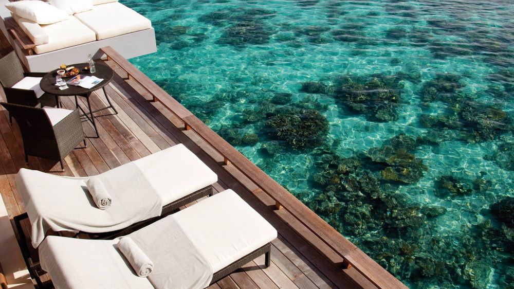 Overwater Villa, Park Hyatt Maldives Hadahaa 5*