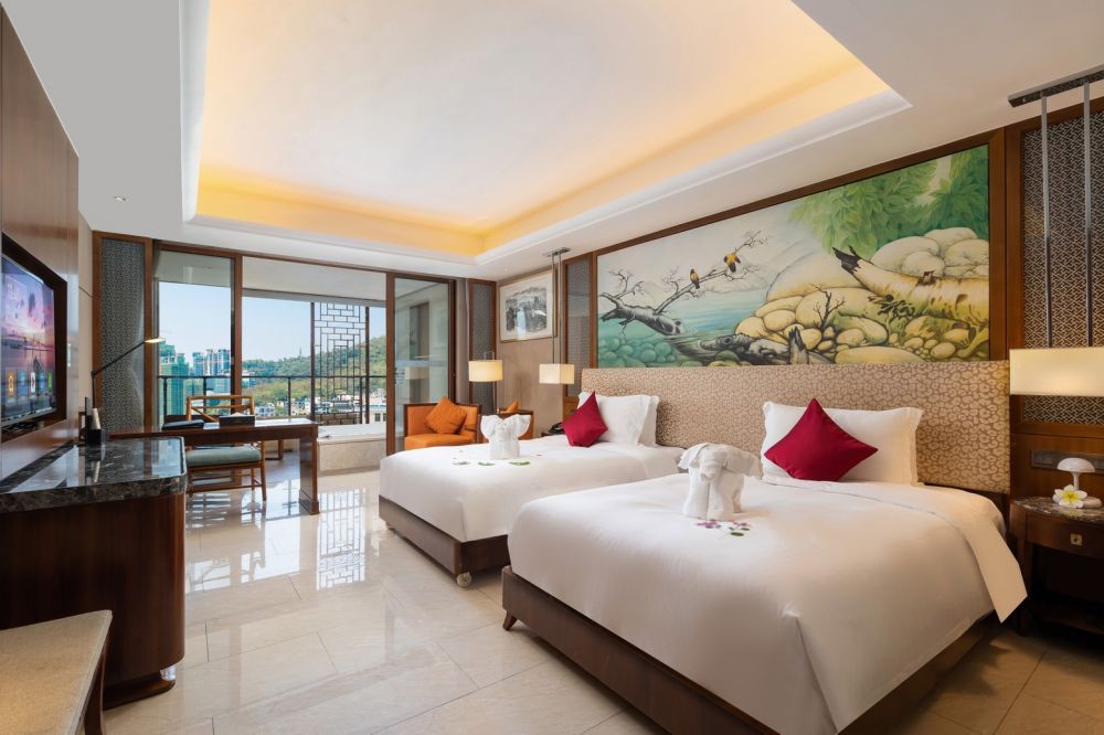 City View Room, Four Seasons Ocean Courtyard 4*