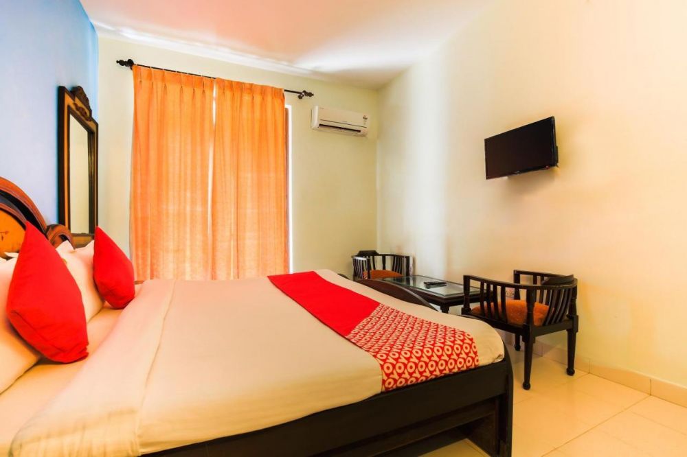 Deluxe AC, Silver Palm Resort 3*