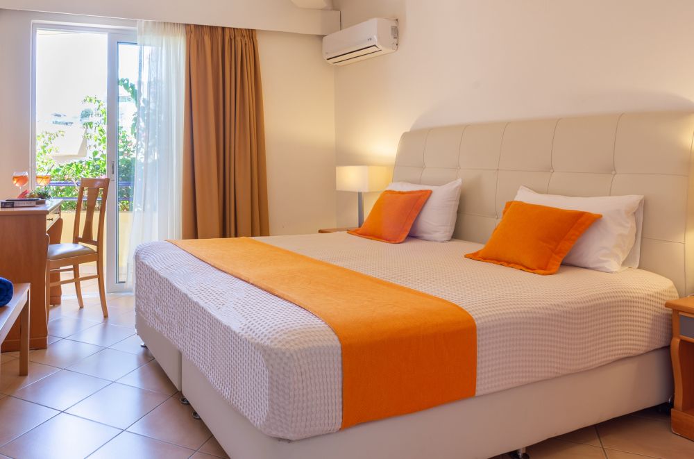 Studio/Triple Studio, Faedra Beach Hotel 4*