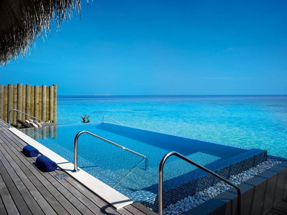 Sunrise Water Pool Villa, Velaa Private Island 5*