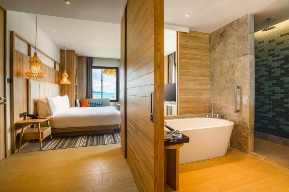 One Bedroom Suite Ocean View, Holiday Inn Resort Samui Bophut Beach 4*