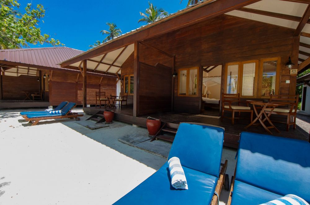 Superior Villa, Filitheyo Island Resort 4*