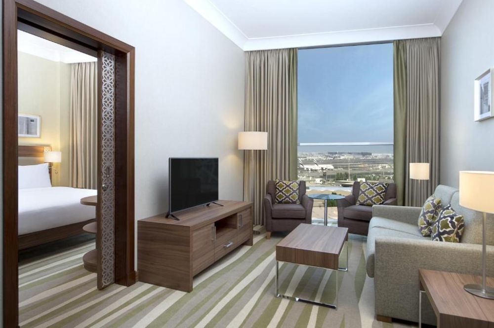 One Bedroom Suite, Hilton Garden Inn Dubai Deira (ex. Hilton Garden Inn Dubai Al Muraqabat) 4*