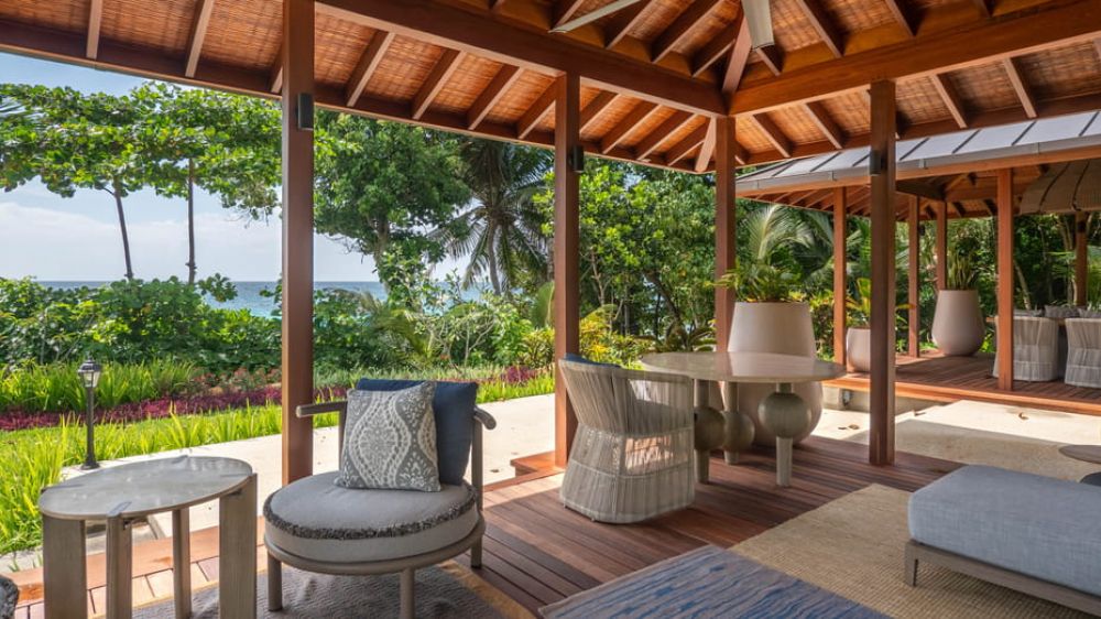 Two Bedroom Presidential Suite, Four Seasons Resort Seychelles 5*