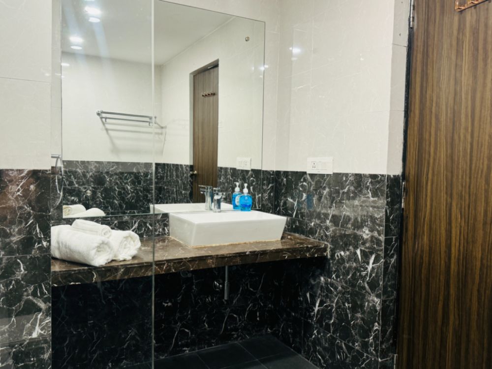 Premier Suite, Amani Vagator 3*