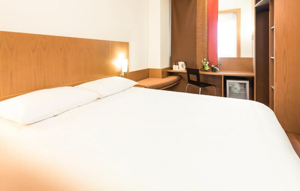 Superior Room, Ibis Fujairah 3*