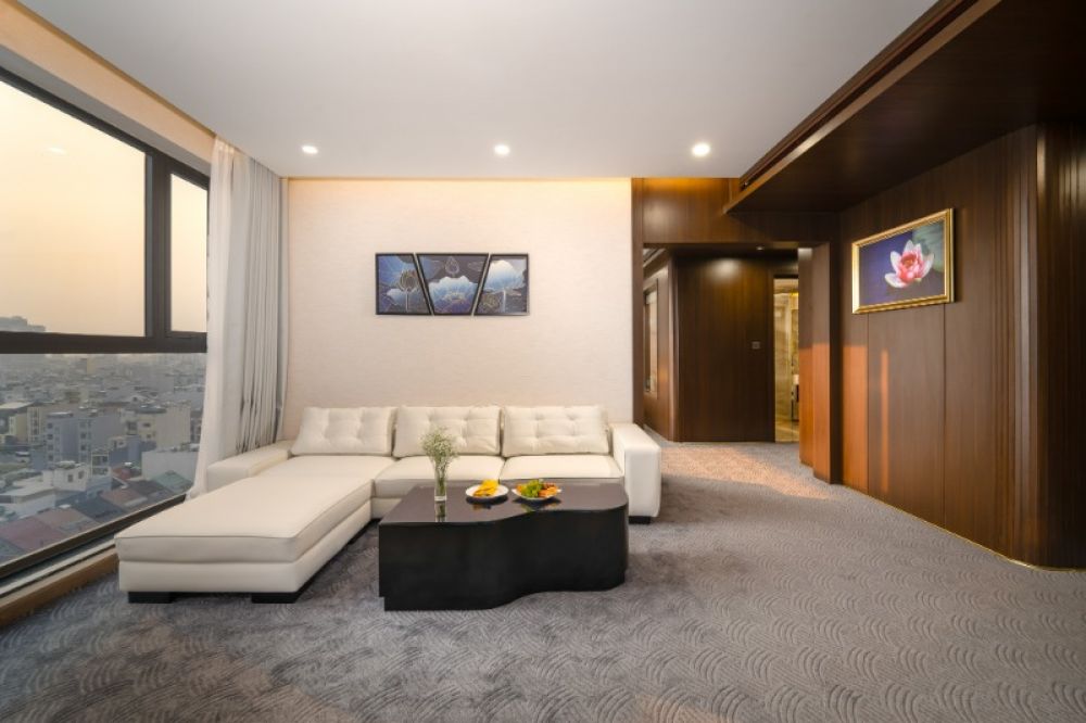 Presidential Suite, Golden Lotus Grand Hotel 4*