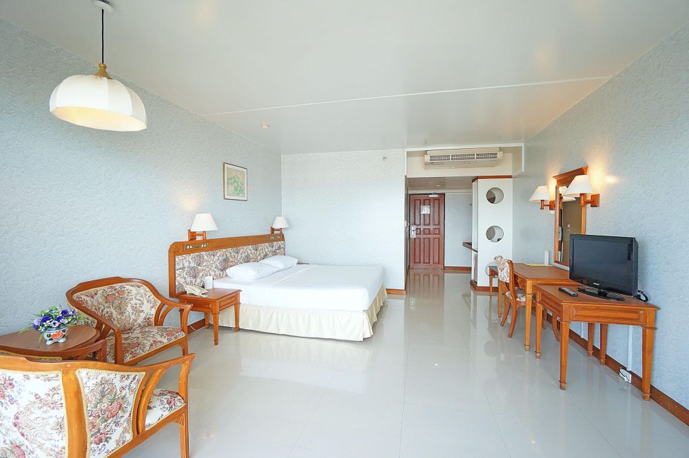 Superior, Pattaya Park Beach Resort 3*