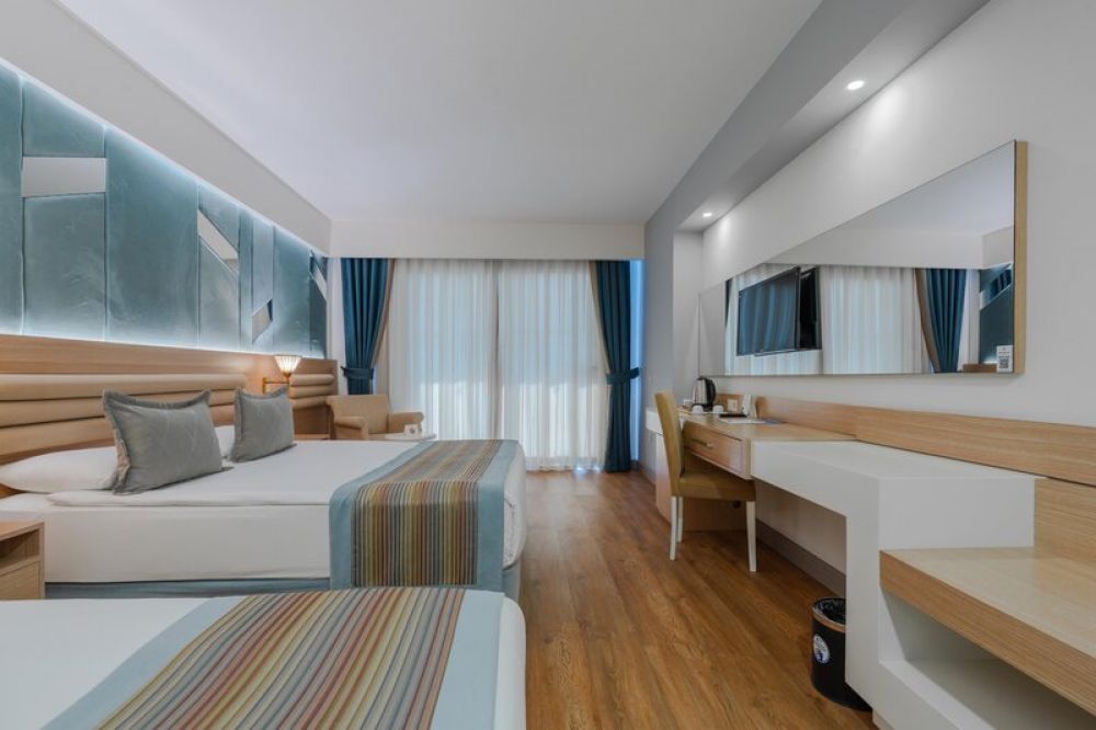 Standart Room LV/SSV, Dream World Hill 5*