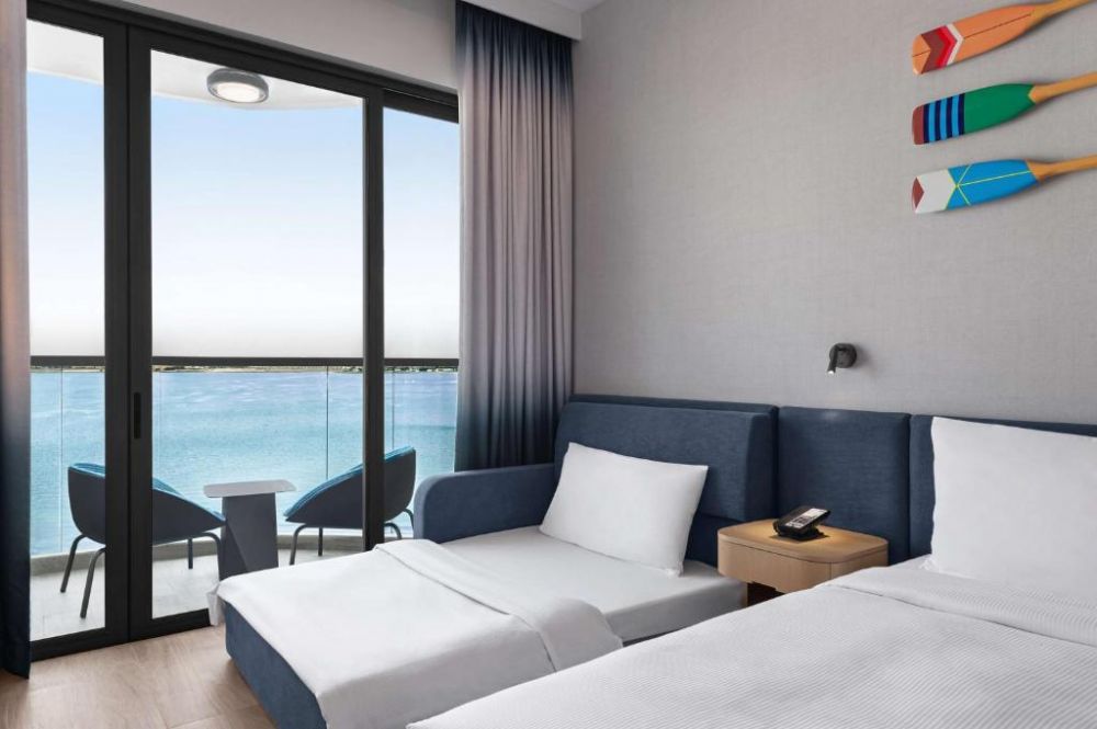 Family Guest Room Island View, Hampton By Hilton Marjan Island 4*