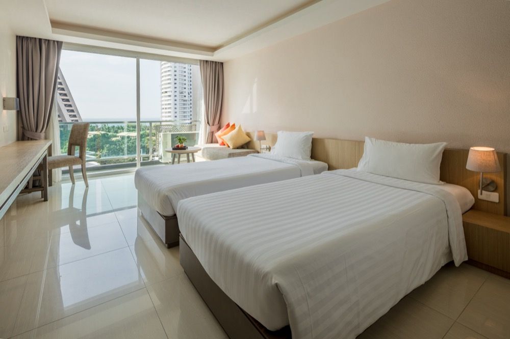 Deluxe (Zone 1-2), Prima Hotel Pattaya (ex. Prima Wongamat Hotel) 4*