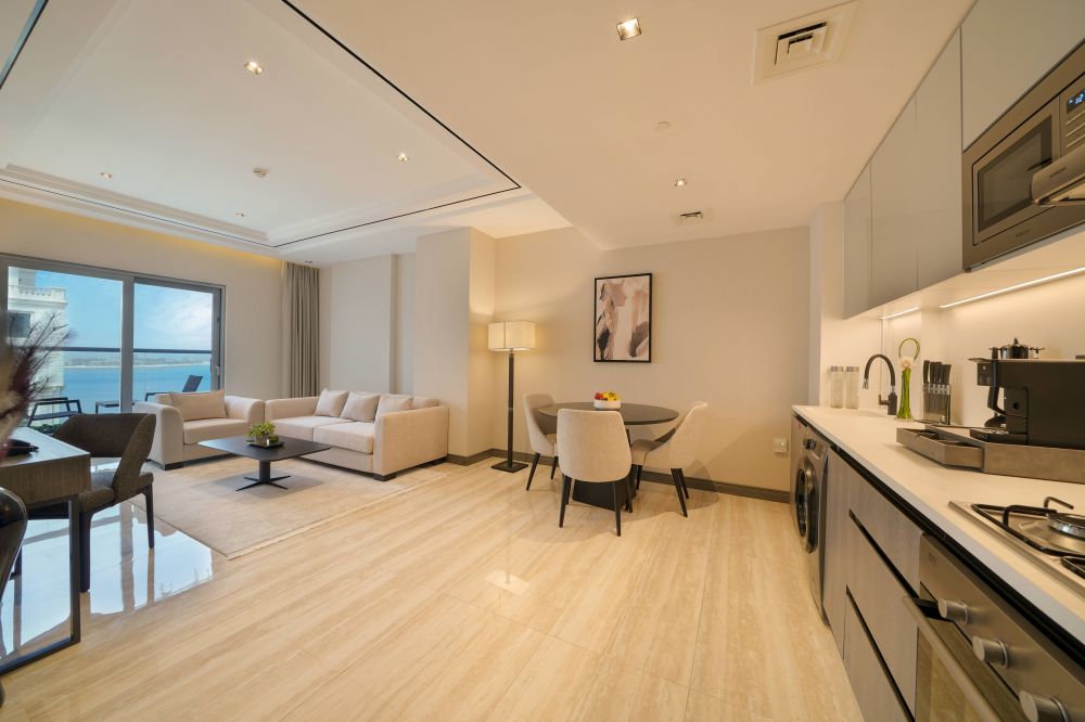 One Bedroom Suite, Mileo The Palm 5*