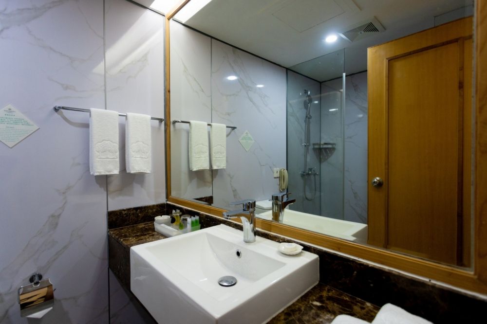 Elegant Garden View Room without balcony Twin/Queen, Golden Palm Resort 4*