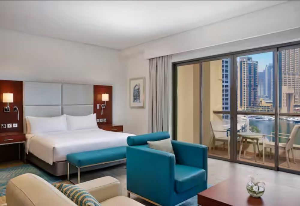 King Deluxe Studio, Hilton Dubai The Walk 4*