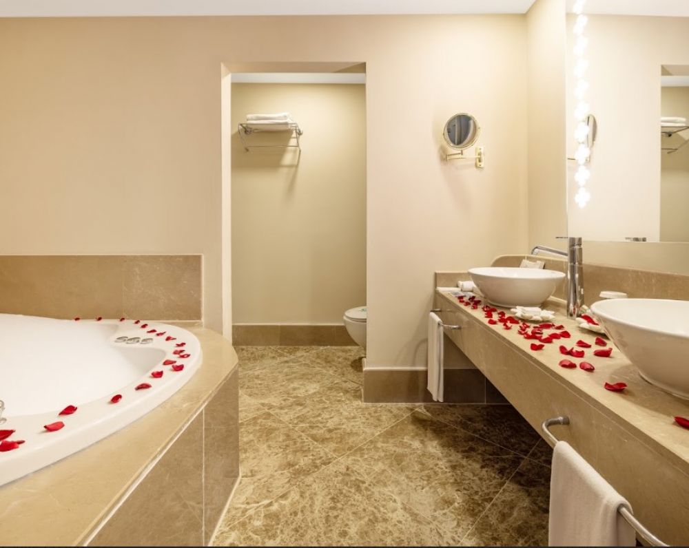 Honeymoon Suite, Spice Hotel & SPA 5*