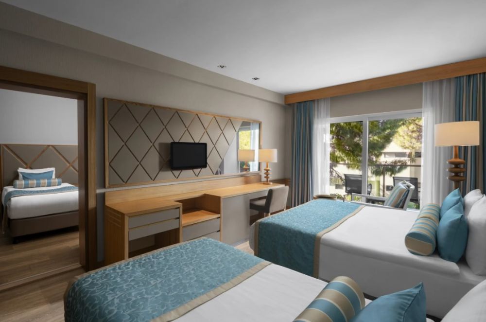 Family Room, Papillon Ayscha 5*