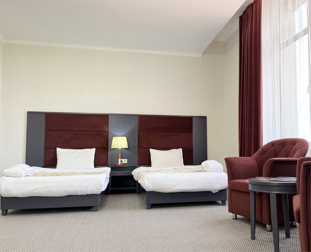 Superior, Grand Erbil 4*