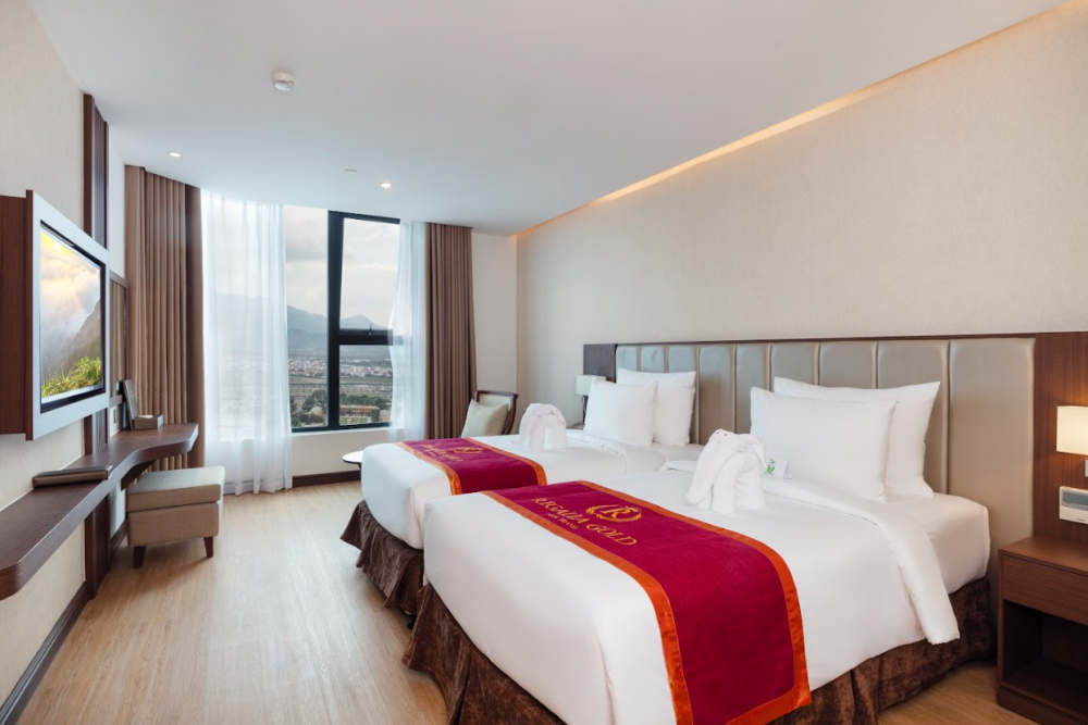 Deluxe Partial SV, Regalia Gold Hotel Nha Trang 5*