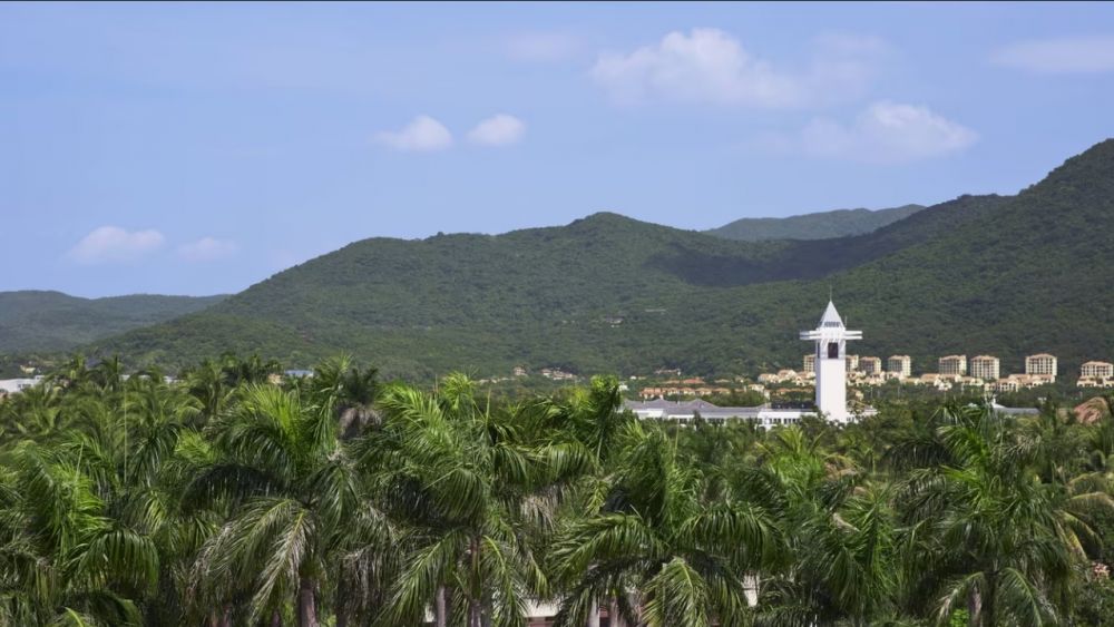 Deluxe Scenic Room, Sanya Marriott Yalong Bay Resort & Spa 5*