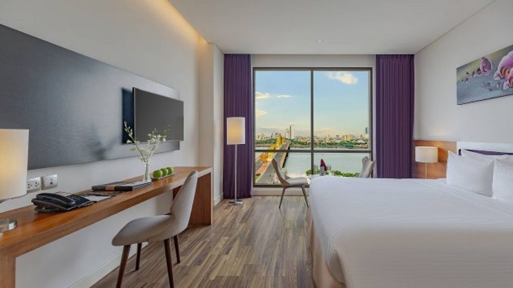 Deluxe River View, Vanda Hotel 4*