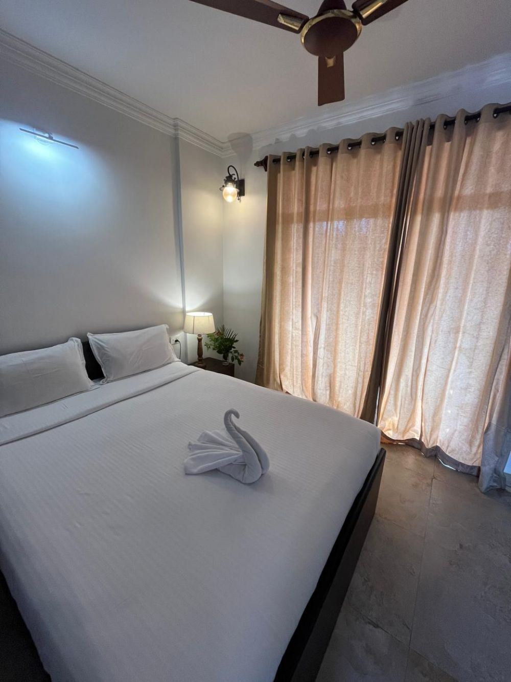 Deluxe, Martins Crest Goa 3*