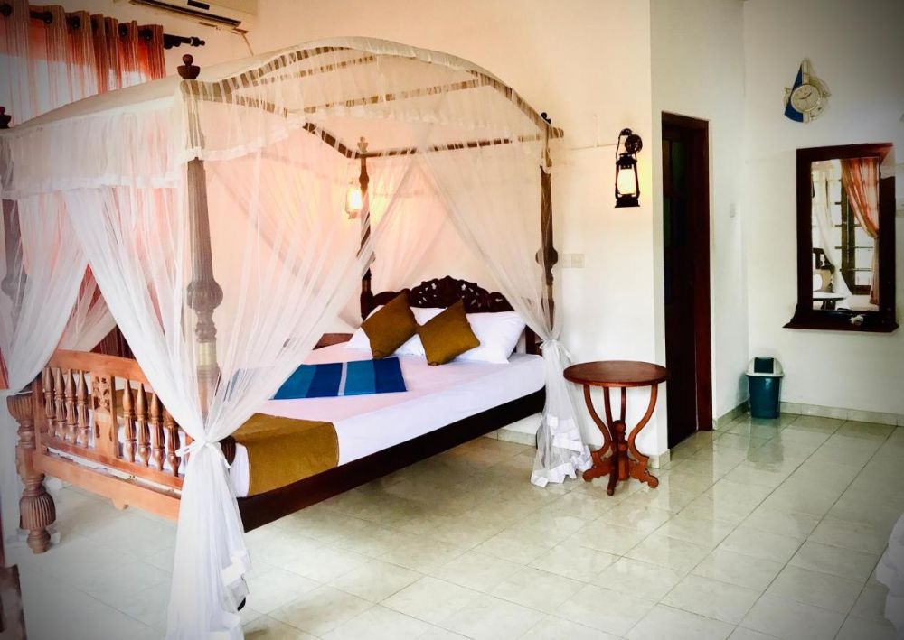 Deluxe, Dandelion Unawatuna 