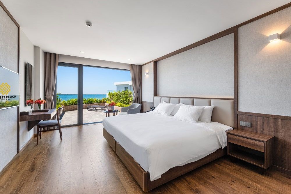 Deluxe/Deluxe OV/Deluxe Panorama, Sunset Beach Resort & Spa Phu Quoc 4*