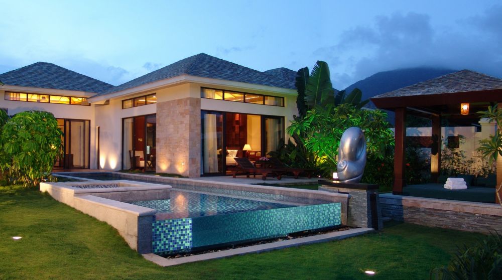 1-Bedroom Valentine Pool Villa, Grand Metropark Resort Sanya 5*